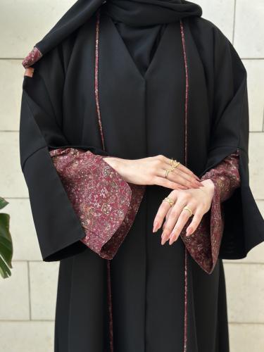 عباية نص كلوش قماش(كريب)كشميري
