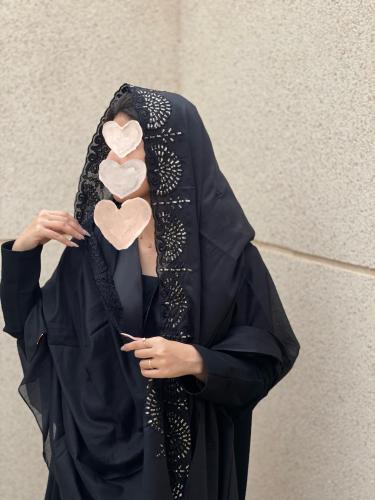 طرح أسود