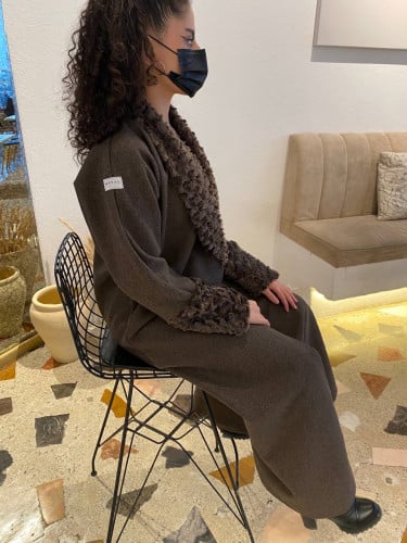 عباية شتوية / قماش جوخ بني