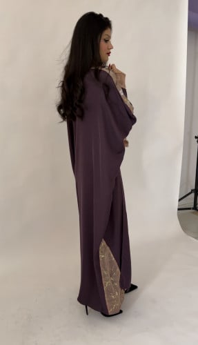 عباية بلاك بيري موف مع اورقنزا بالاكمام