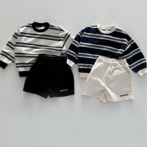 طقم بلوزة مخططة وشورت