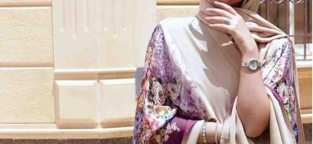 الألوان المتناسقة في الملابس من سارة ارت