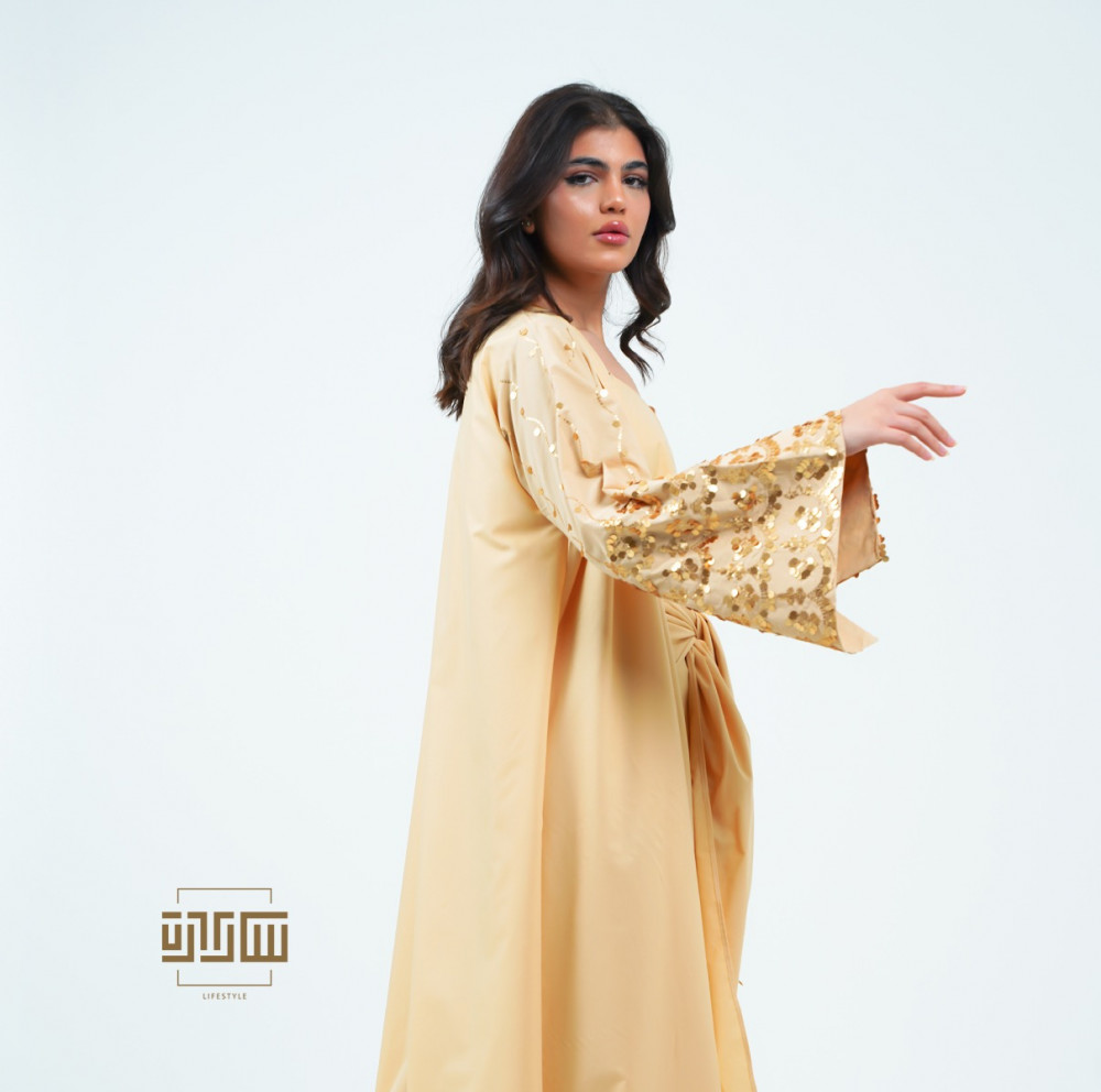 عباية ثلاث قطع