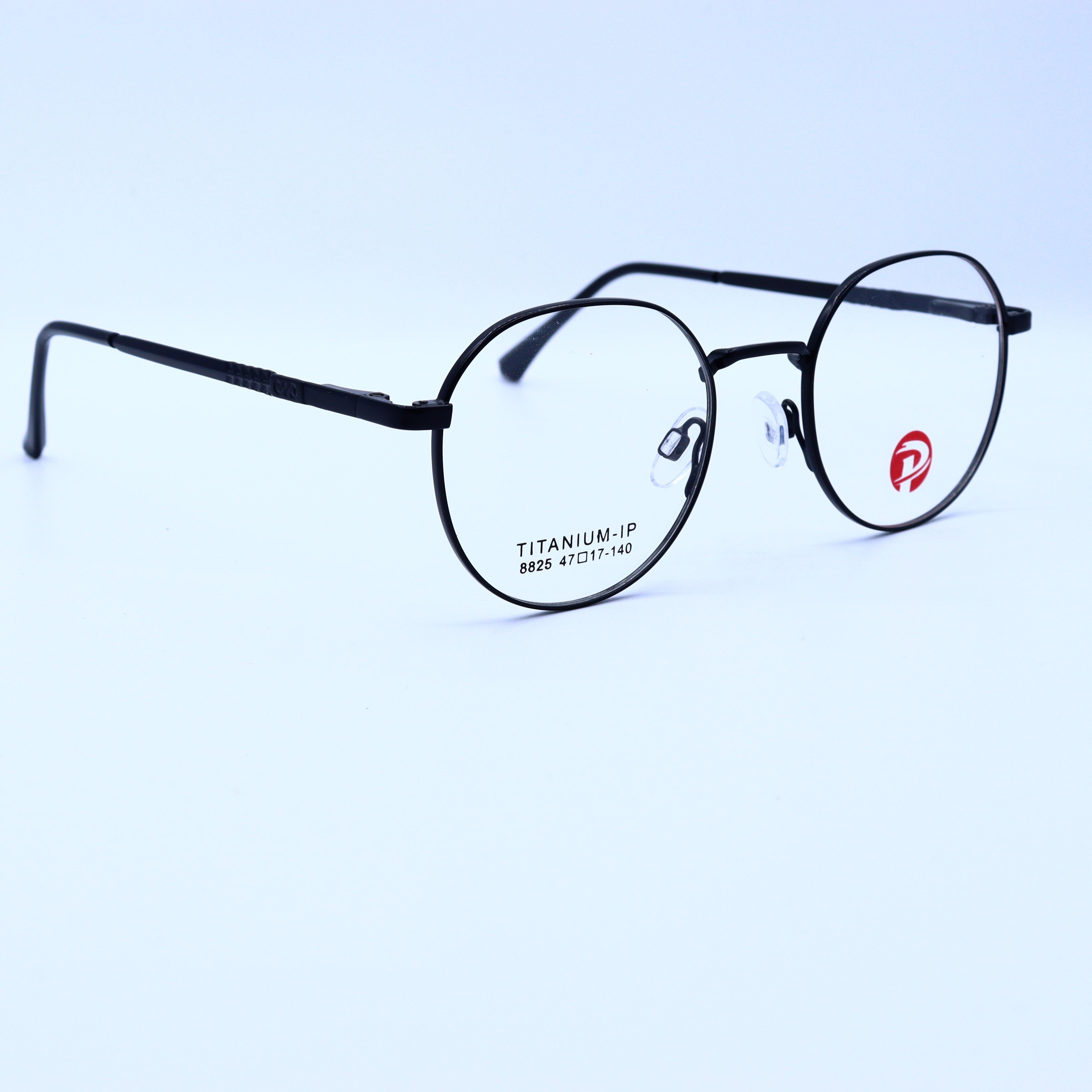 عدسات طبية مجانية لنظارة PORTO 8825