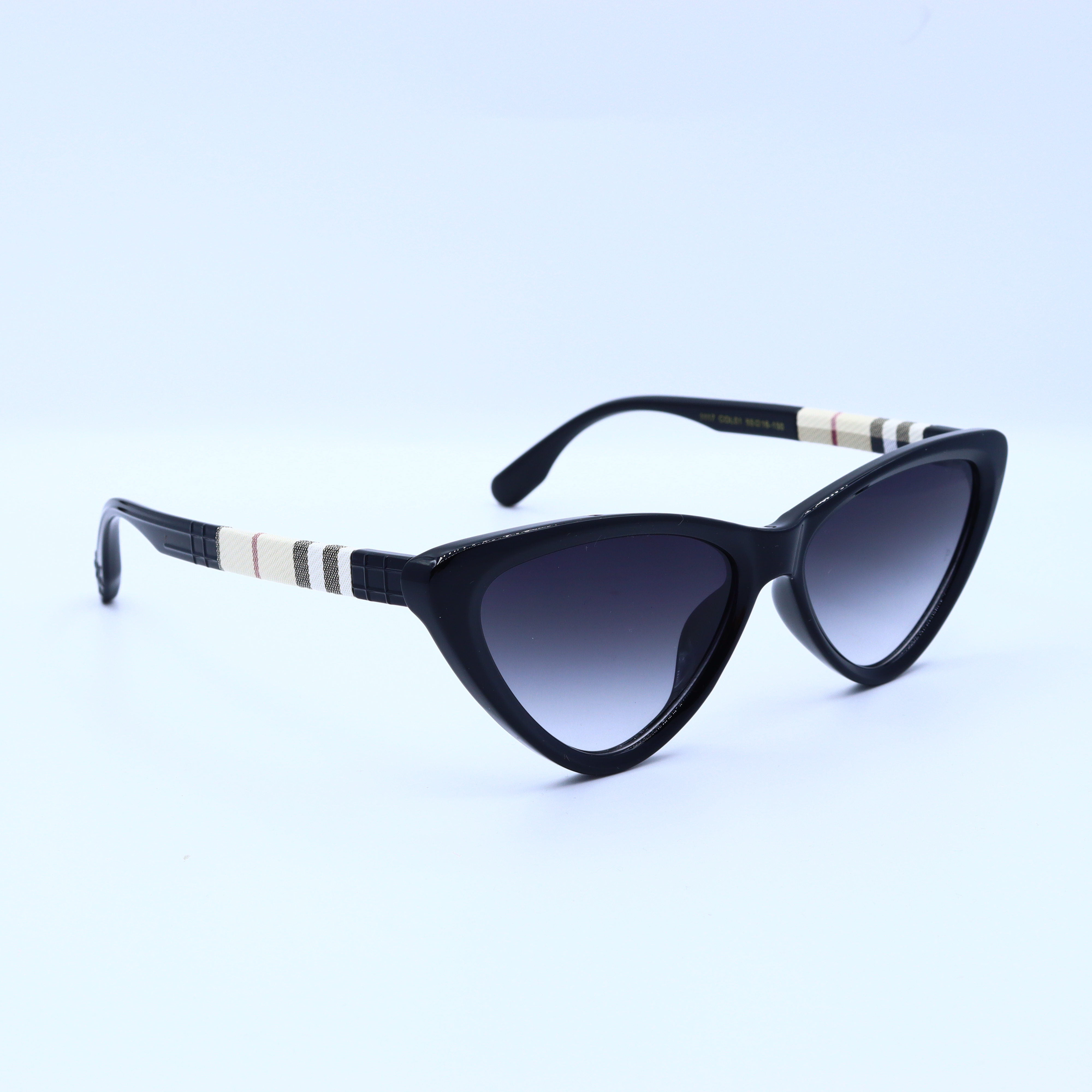 نظارة شمسية كات آي عدسات UV400 تحمي العينين