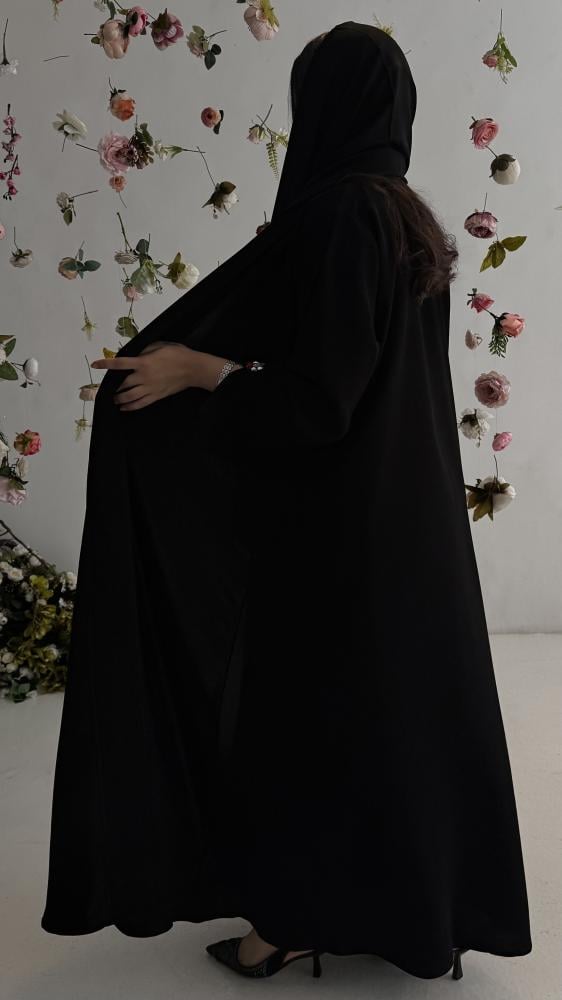 عباية رسمية مع كرستال أنيقة