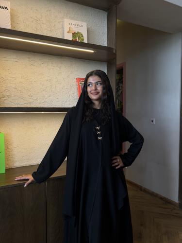 Black abaya