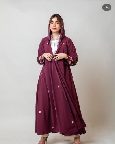 فَيَ