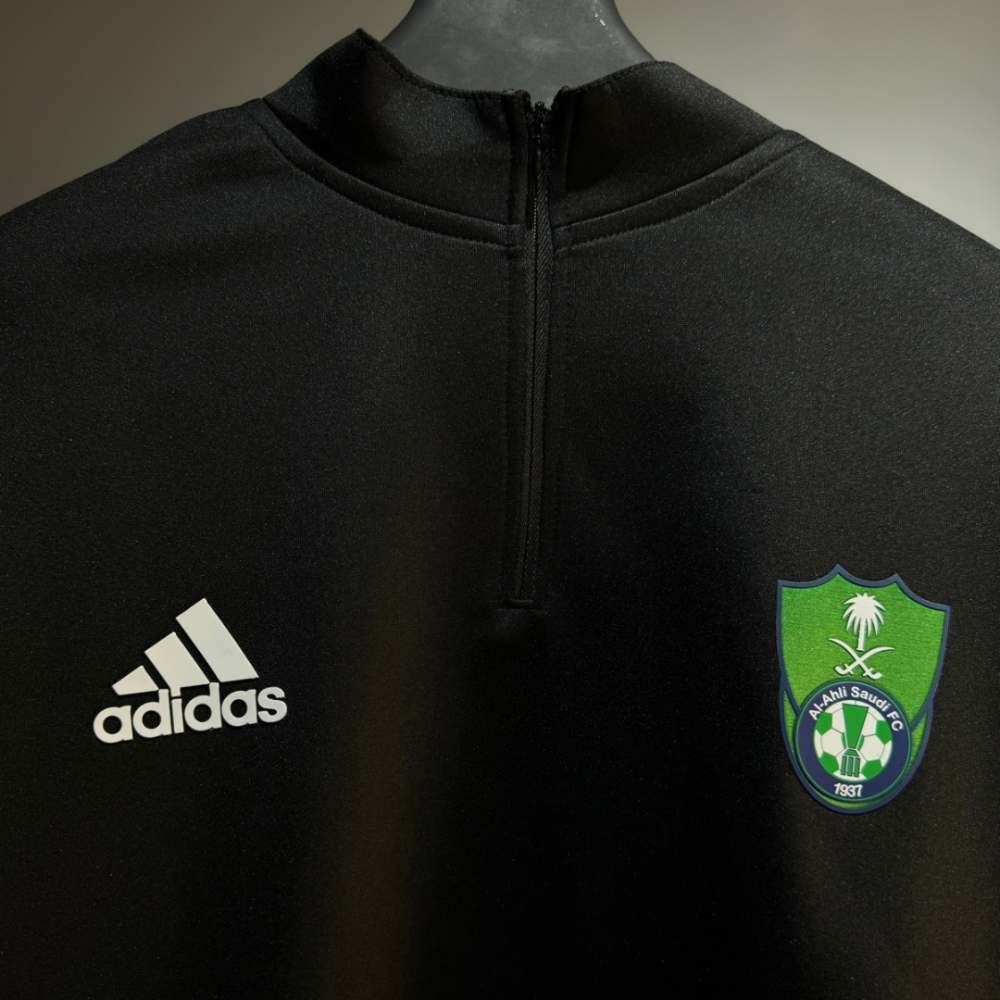 سويتر ناديي الاهلي