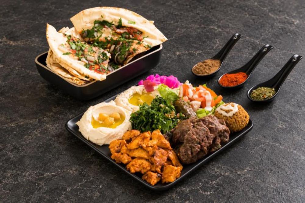 A Levantine Meat Gathering: A Balanced Menu and Practical Schedule
