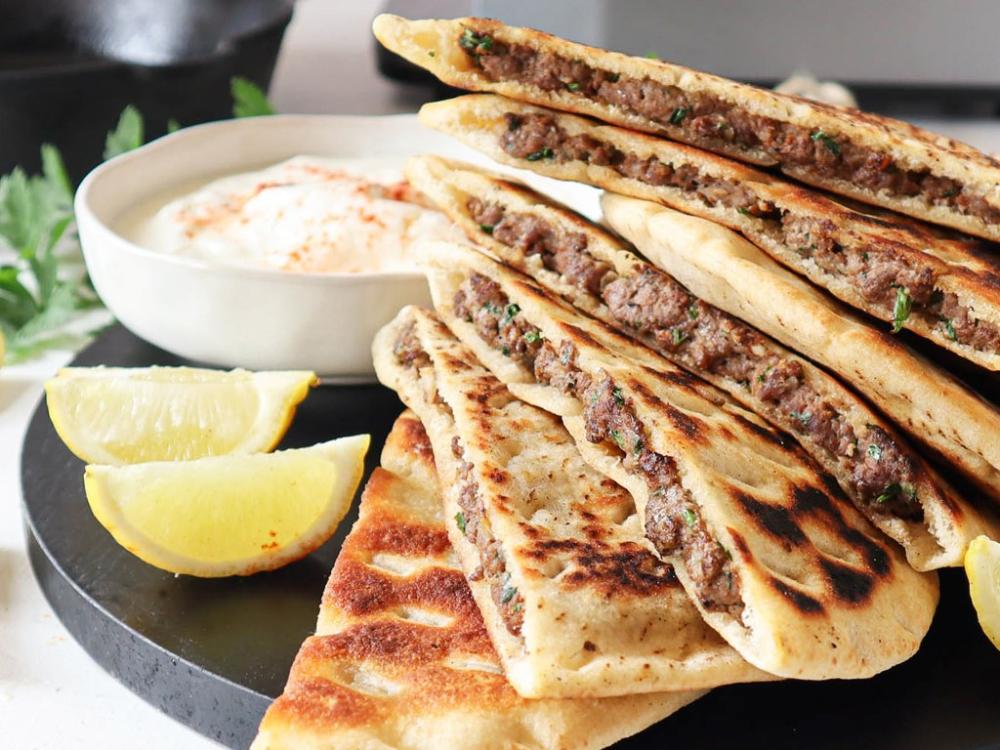 Meat Arayes: A Thin Filling and Crisp Bread Without Burning
