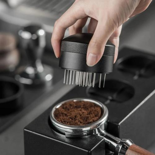 أداة توزيع الإسبريسو