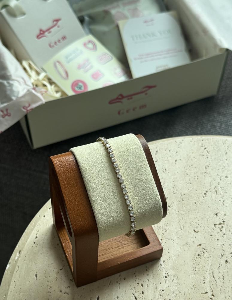 سوار التنس لومييغ مطلي ذهب