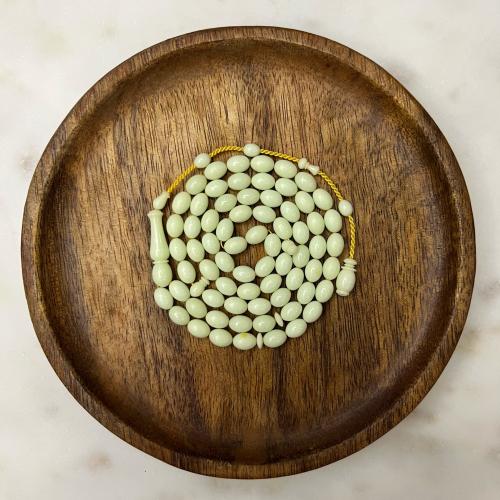 مسباح دومنه فستقي