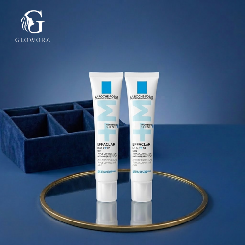علاج البقع متعدد الأوجه Effaclar Duo+M، ثلاثي التأثير، سريع المفعول، يزيل البثور السوداء والبيضاء بفعالية، يحتوي على نياسيناميد وحمض السالسيليك، مشبع بمياه ينابيع حرارية، صيغة خالية من الزيوت، غير مسدد للمسام، مناسب لجميع أنواع البشرة، لاستخدام يومي، يمنع