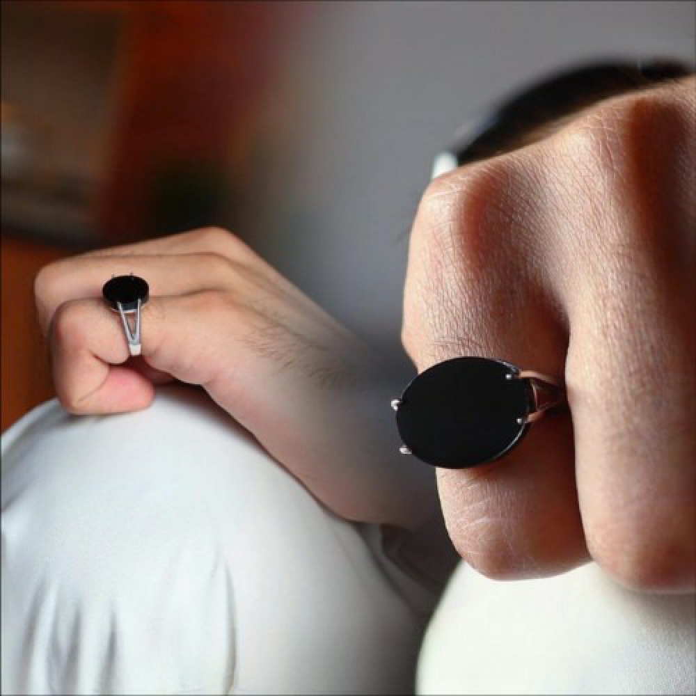 خاتم رجالي ملكي تفاصيل انيقه يعكس جاذبيتك دائما