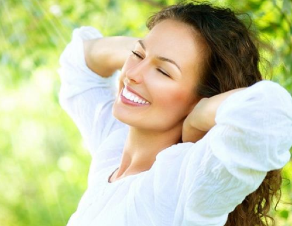 أفضل معطر للجسم يدوم طويلا