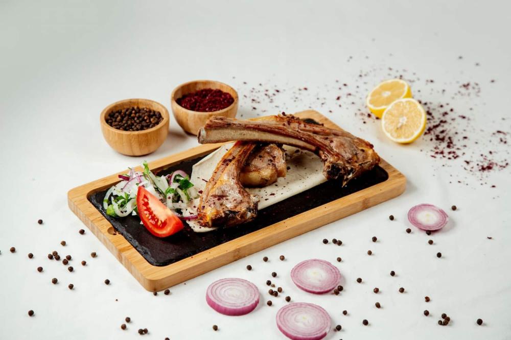 دليلك الشامل لاختيار افضل قطع اللحم للشوي مع ريفوريا