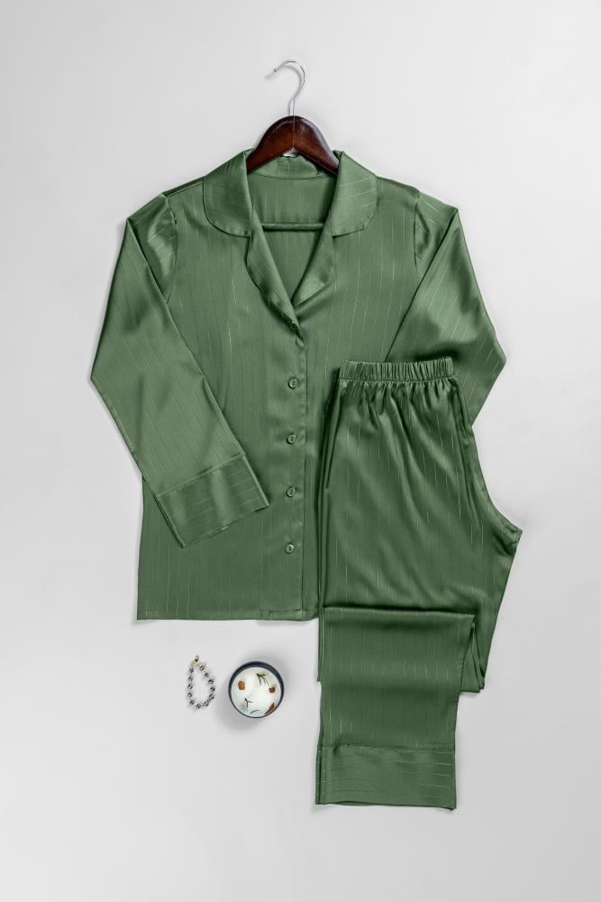 طقم بيجاما الاميرة لون اخضر