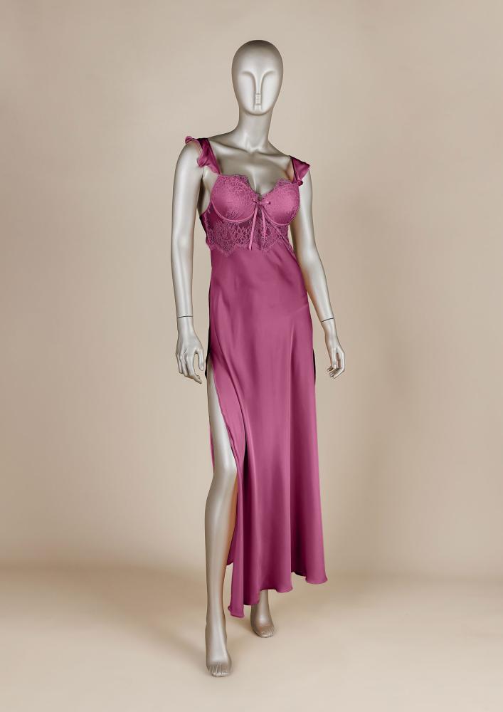 فستان لانجري طويل