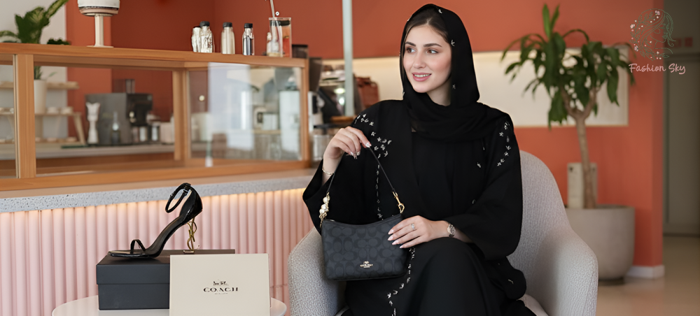 أفضل طرق تنسيق العبايات مع الحقائب والإكسسوارات