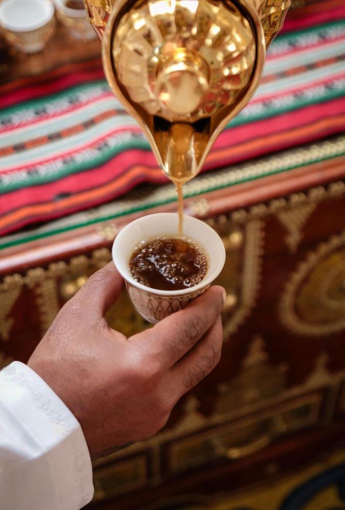 قهوة العيد… ضيافة تبدأ بها الفرحة