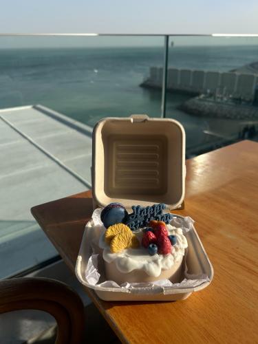 ‏Decorate Your Cake