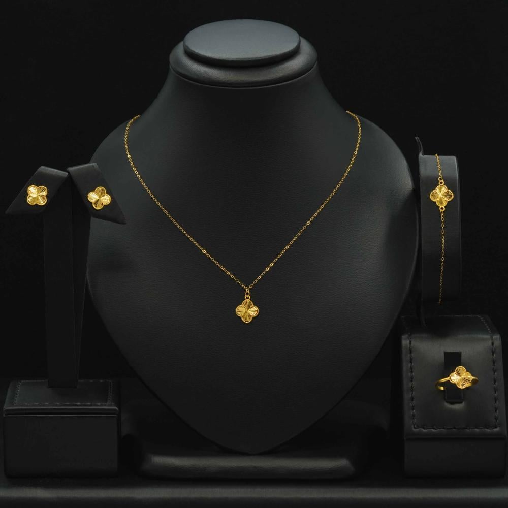 طقم ذهب عيار 21 (S6165)
