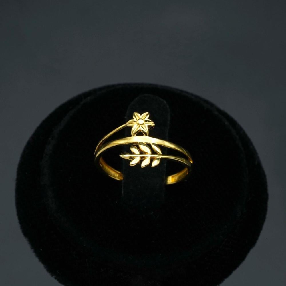 Women's gold ring (R4196)