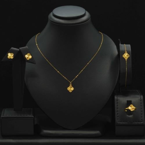 طقم ذهب عيار 21 (S6165)