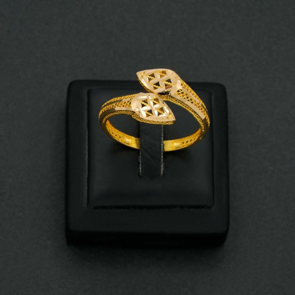 خاتم ذهب نسائي عيار 21 (R5881)