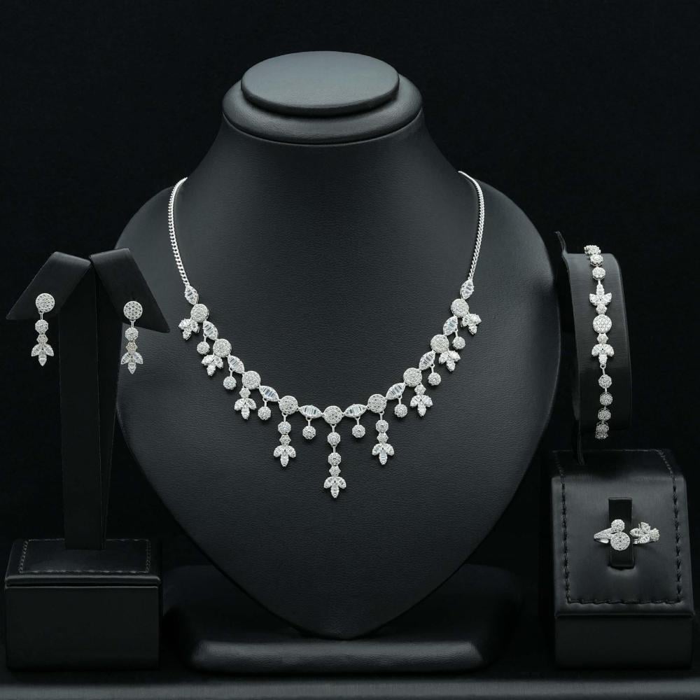 طقم ذهب ابيض (S3235)