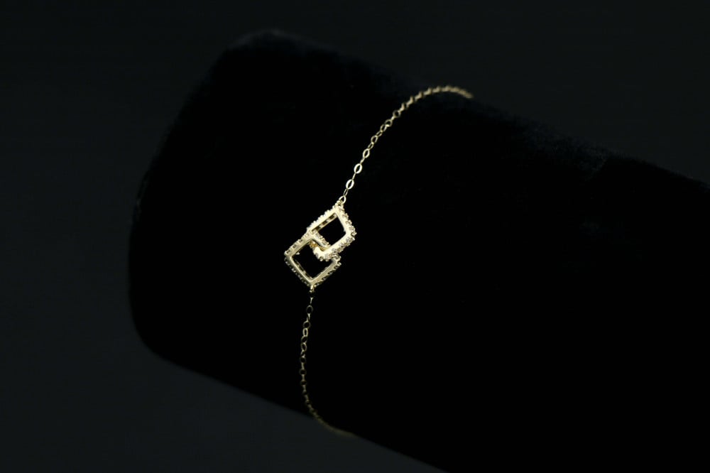 سوارة ذهب (B1270)