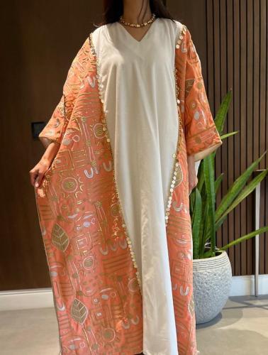 Ladies kaftan with embroidery and sequins lenin