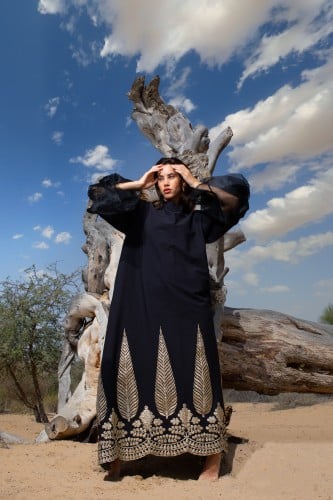 Ladies embroidery dress with puffy sleeves