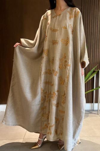 Ladies kaftan with embroidery lenin