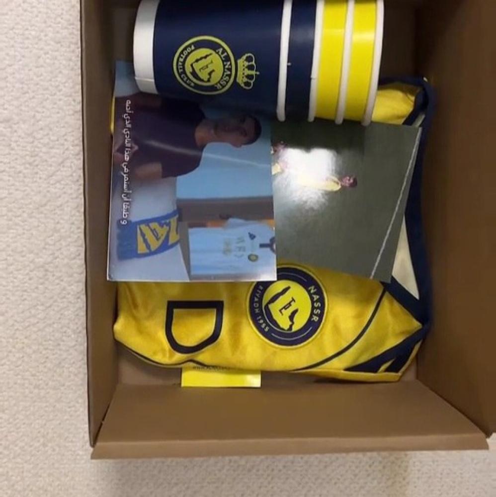 لبس اطفال بتصميم نادي النصر السعودي