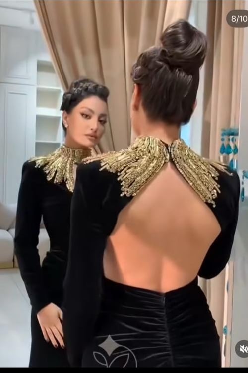 فستان نسائي سهره راقي لون اسود خامه قماش باربي تطريز يدوي راقي New look
