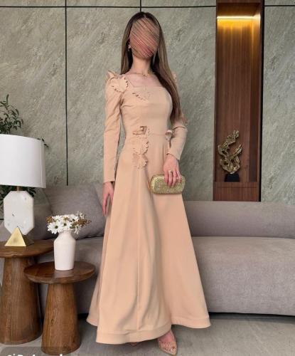 فستان نسائي خامه باربي اللون بيج Dior