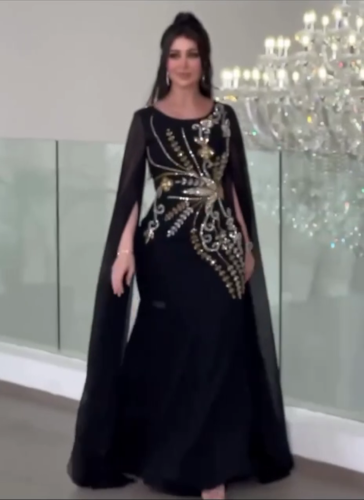 فستان نسائي سhهره راقي جذاب لون اسود Dior