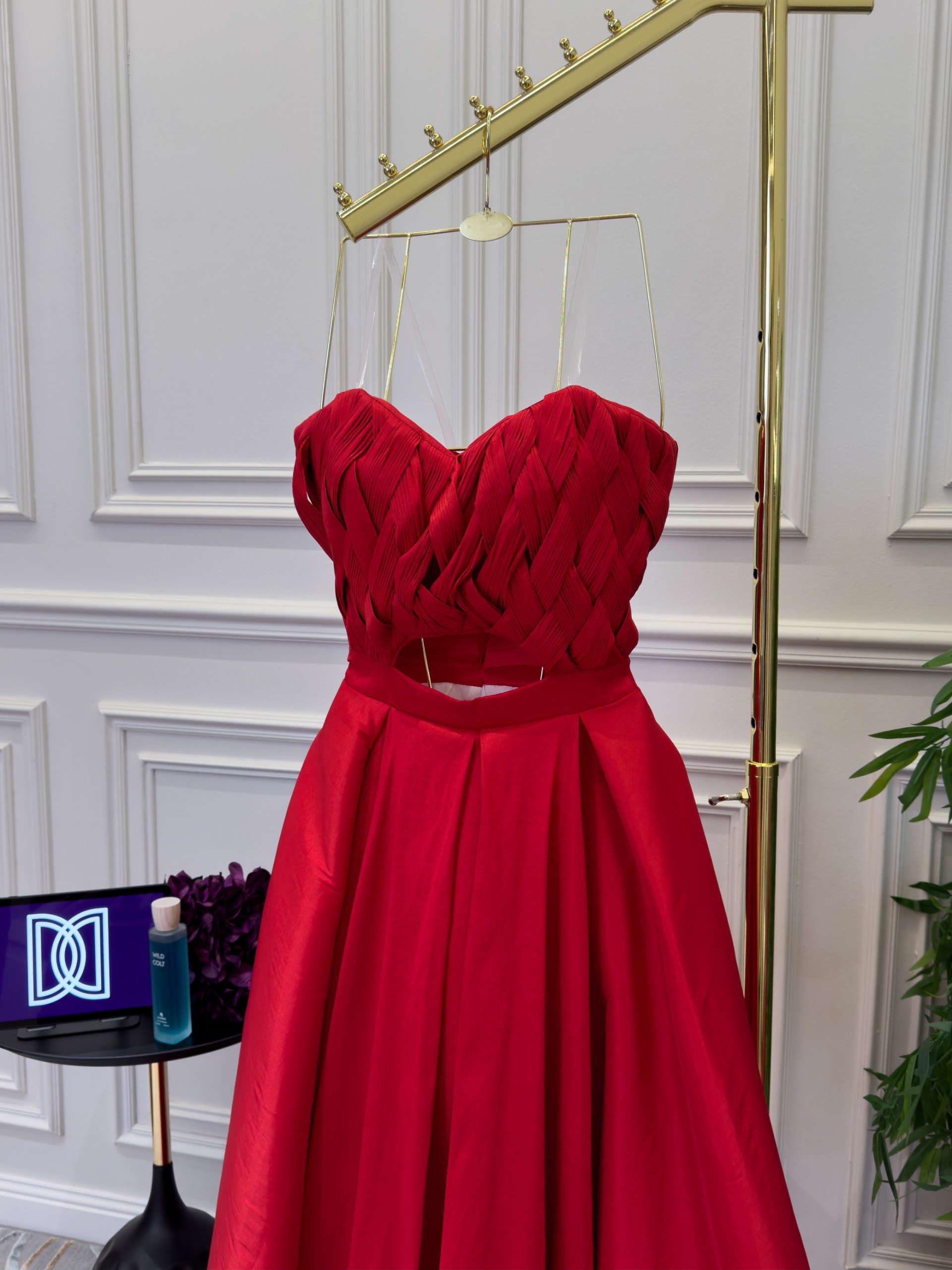 فستان نسائي سهره DIOR