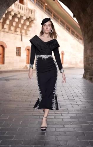 فستان نسائي Dior