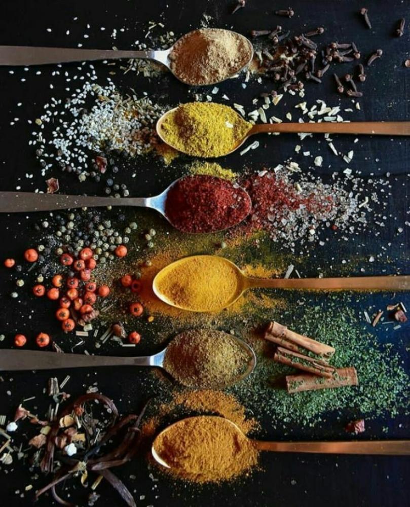 افضل بهارات تضيف السحر لأطباقك اليومية