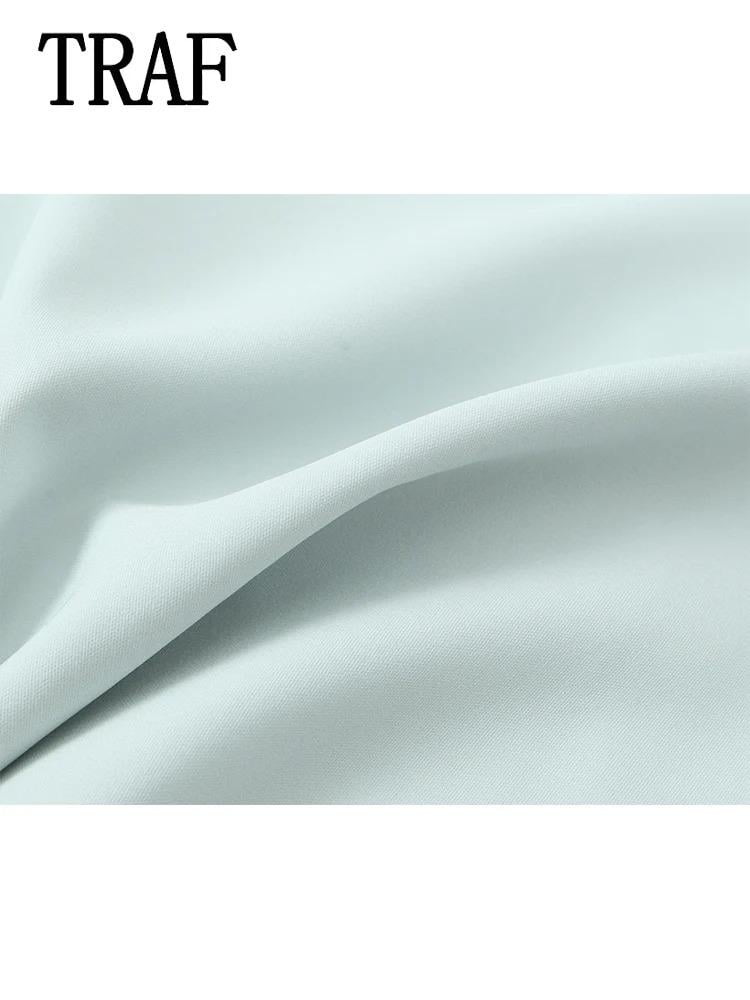 فستان نسائي ثلاثي الأبعاد