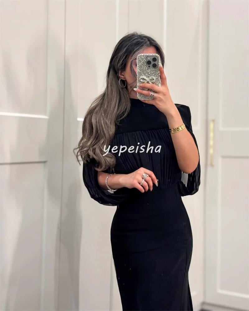 فستان اسود فخم