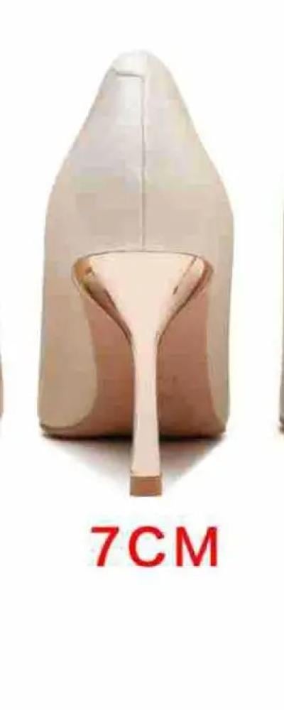 حذاء زفاف مدبب