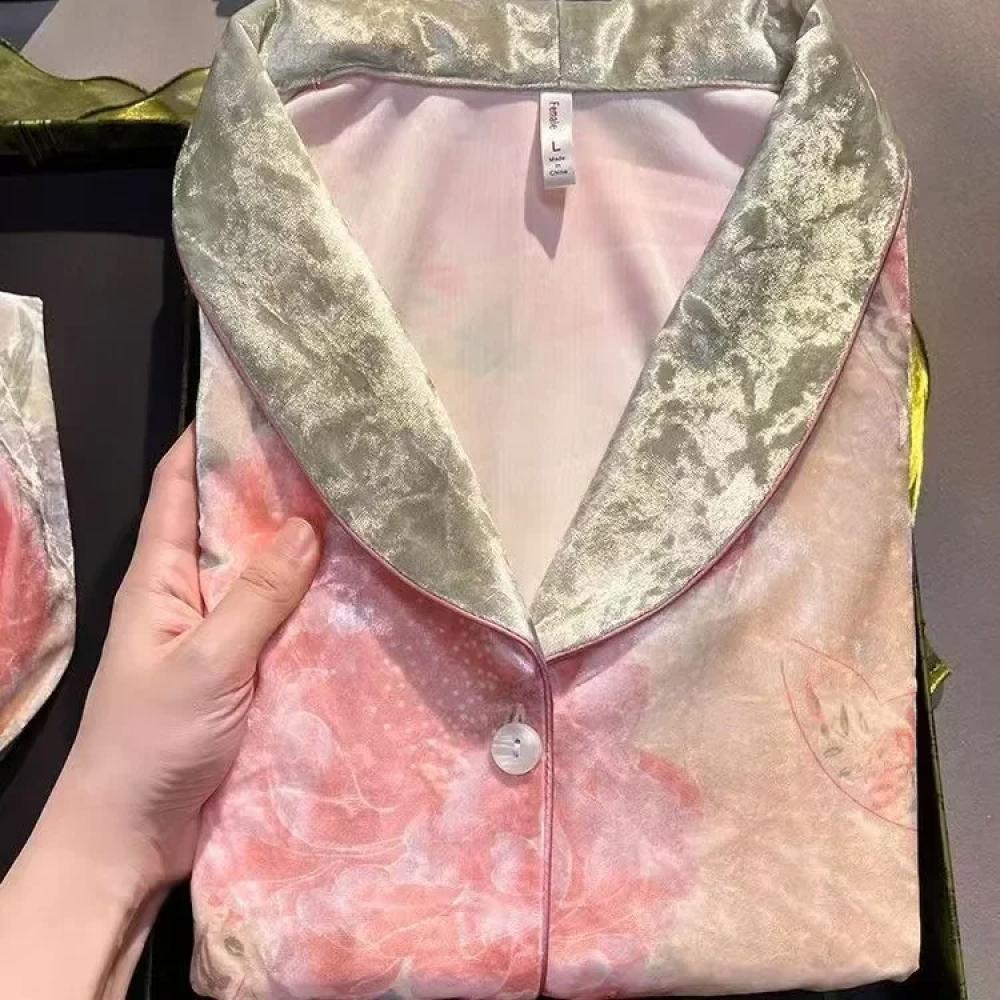 ملابس نوم نسائي