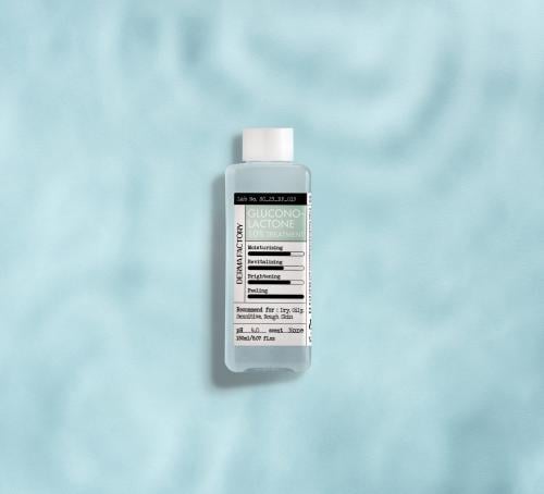 معالج البشرة بالجلوكونولاكتون 10% من ديرما فاكتوري  150مل