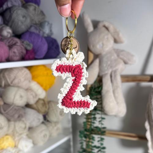 ميدالية حرف Z