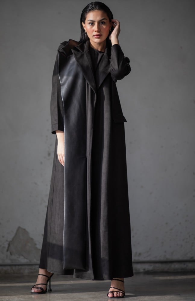 عباية شامواه أسود